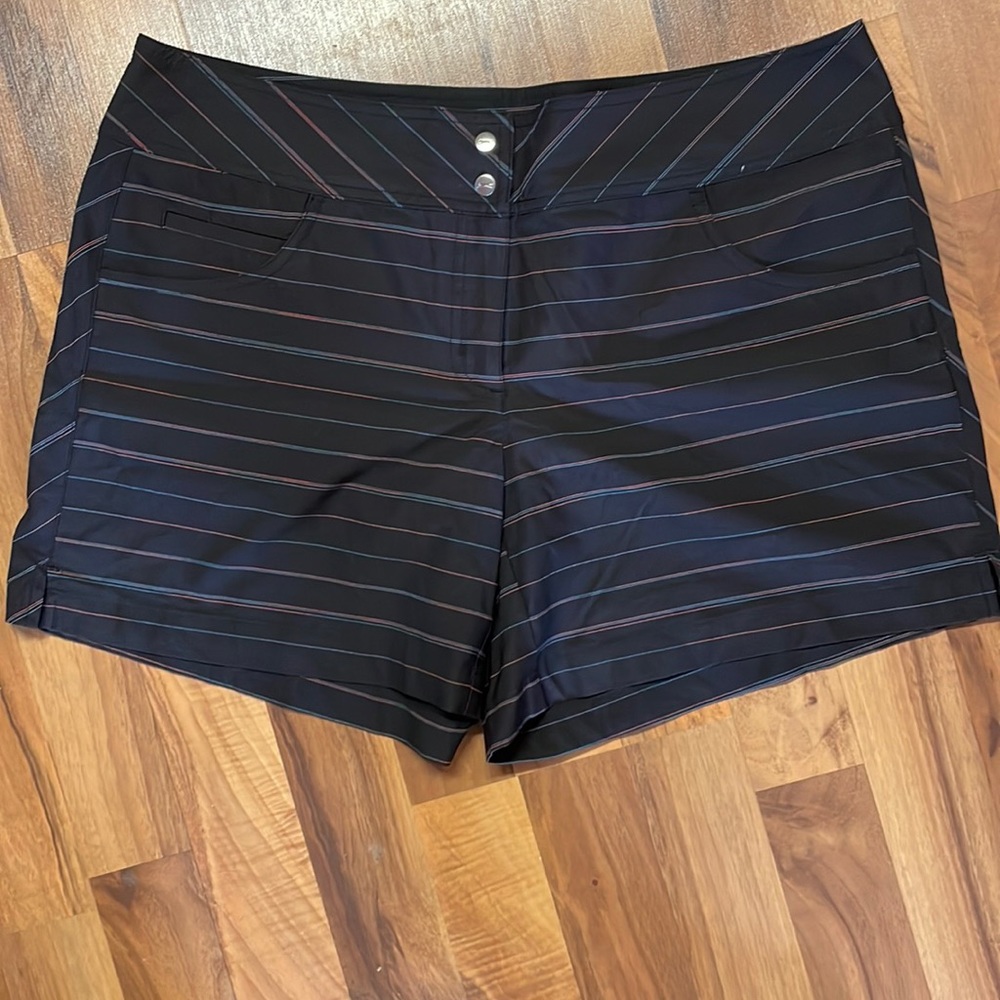 Golf shorts